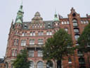 more brick buildings. 2004-09-11, Sony Cybershot DSC-F717.